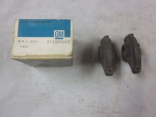 68 69 buick 350 400 430 v-8 nos gm 8 cylinder rocker arms 1382005