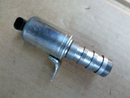 Ford camshaft timing solenoid valve oem cj5e 6b297 aa (a32)