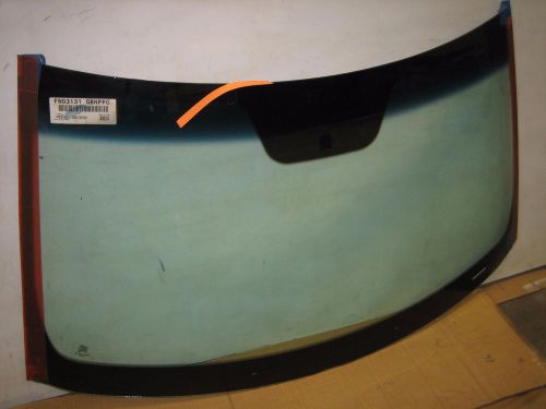 For kia soul 4 door hatchback 2010-2013 windshield shaded top (3131)