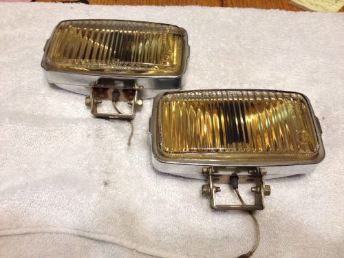 Peterson manufacturing fog lights. model sae-fy-85