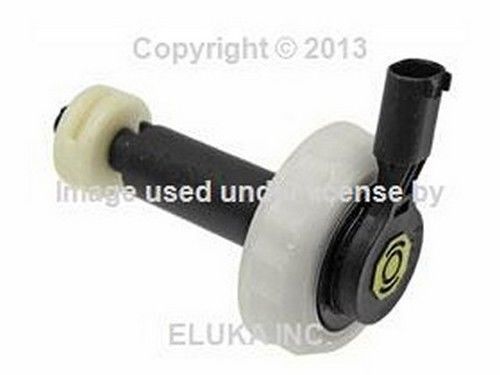 Bmw genuine brake fluid reservoir cap with warning switch e38 e39 e52 e65 e66