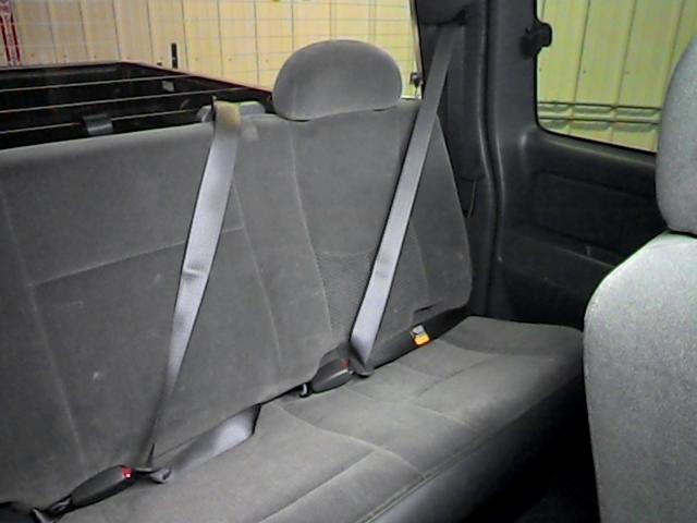 2006 chevy silverado 1500 pickup rear seat belt & retractor only lh driver gray