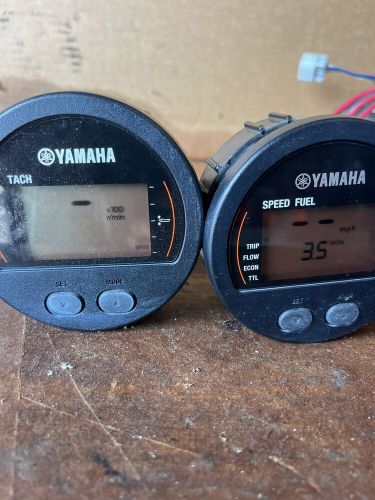 Yamaha outboard command link tach speed fuel digital gauges