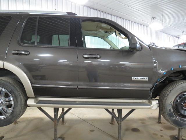 2006 ford explorer 69519 miles front door right