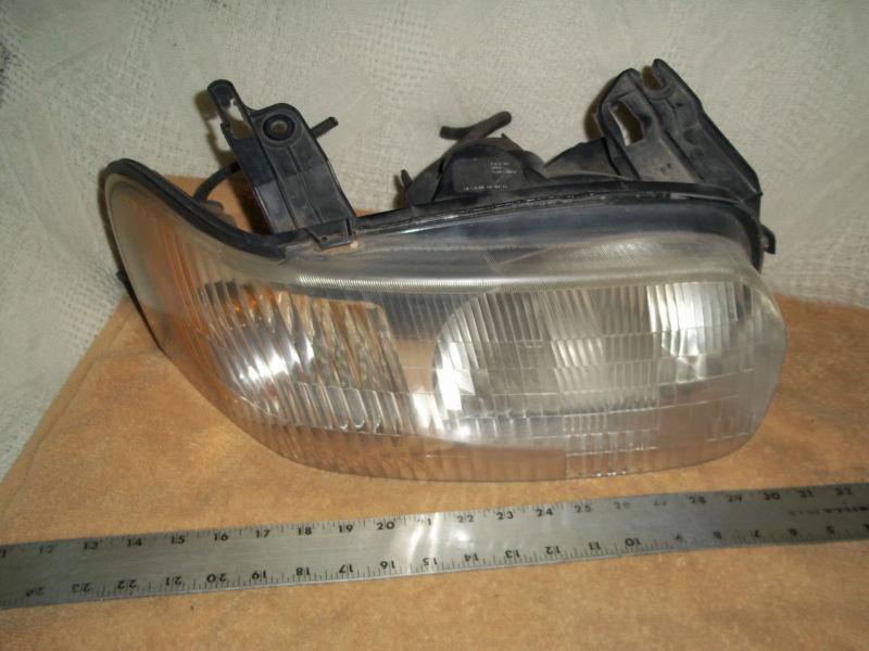 2001 - 2007 ford escape headlight assembly rh passenger side sae-ahrp13p2-01