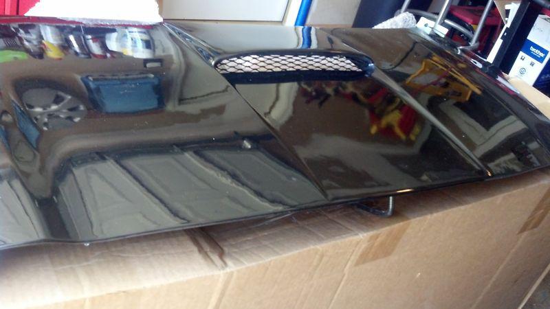 Yaris liftback fiberglass hood "celica replica" painted sandy black pearl