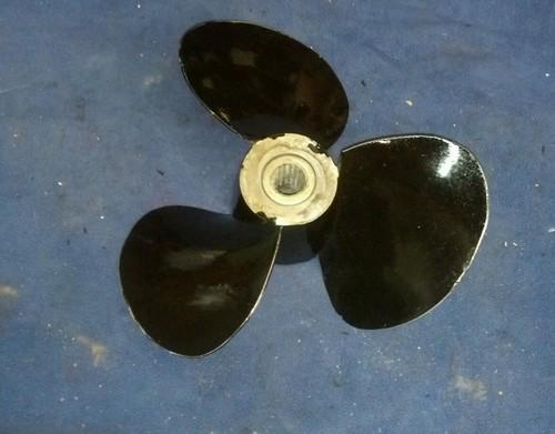 Volvo penta 14 x 19 r aluminum propeller prop excellent condition 