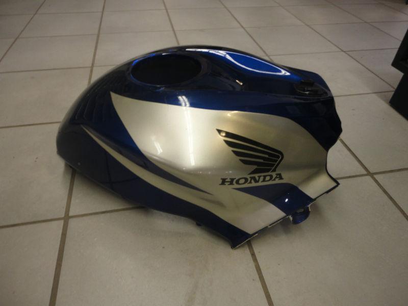 07 - 08 honda cbr600rr fuel tank cover