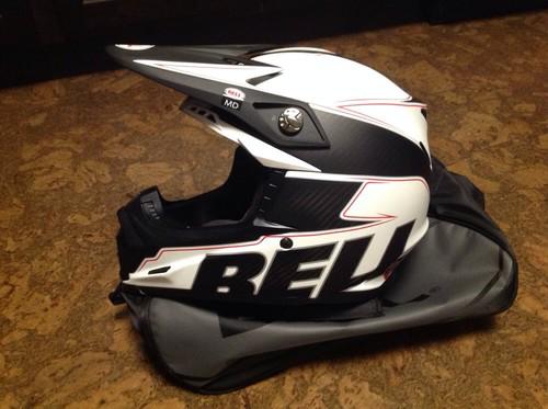 Bell moto 9 carbon emblem helmet size medium