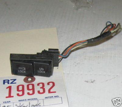 Buick 95 skylark door lock switch 1995 left/front