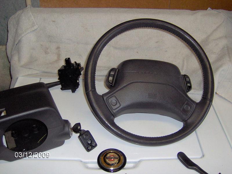 1997chysler concorde  steering wheel air bag complete 