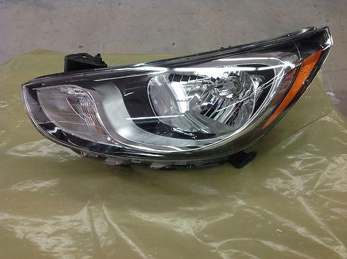 2012 2013 hyundai accent left headlamp assy used good condition