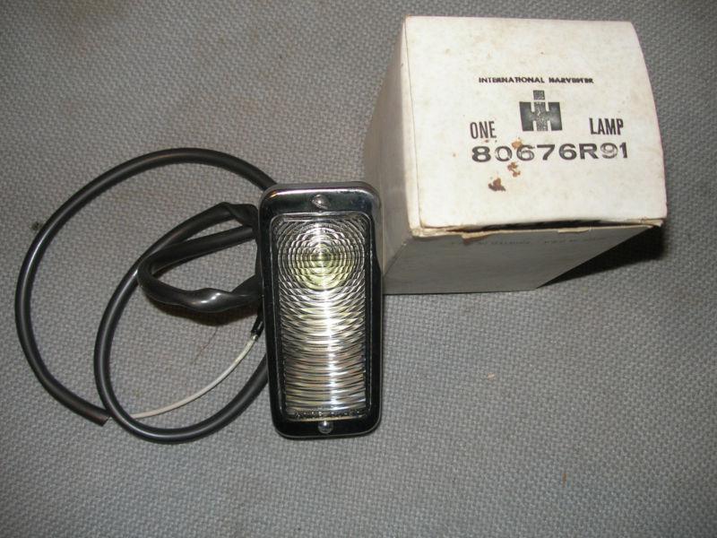 Street rod,rat rod, ihc turn signal lamps 80676r91 guide du-51 