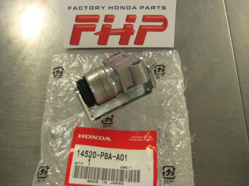 Honda / acura v6 new timming belt tensioner oem 14520-p8a-a01