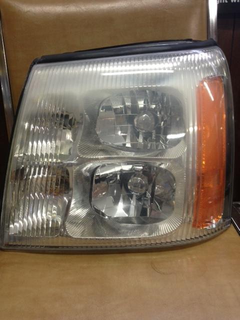 2002 escalade headlight driver side