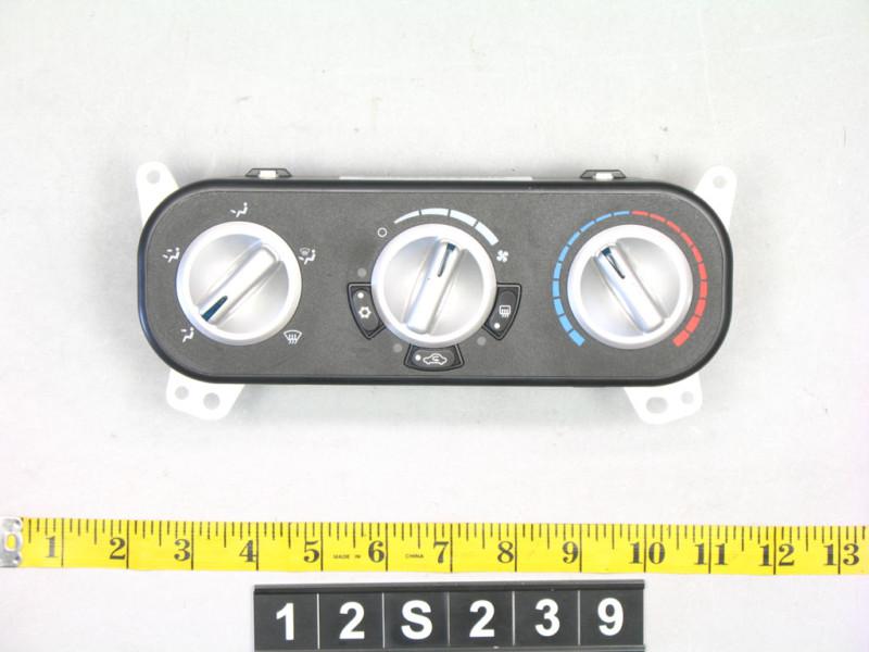 07 caliber temperature climate control ac heat unit panel switch 12s239