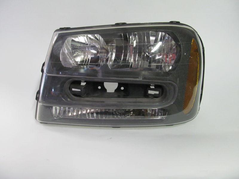 02 03 04 05 06 07 08 chevrolet trailblazer left headlight nice!