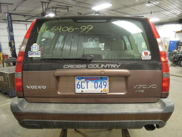 1999 volvo v70 front door left 2242461