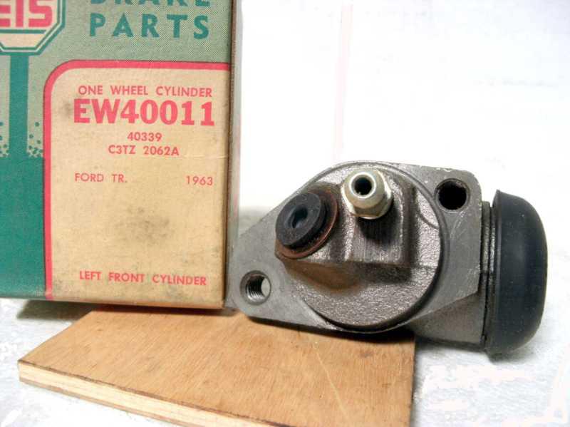 2 nos brake wheel cylinders ford truck b f n600 c3tz2061a & c3tz2062a front