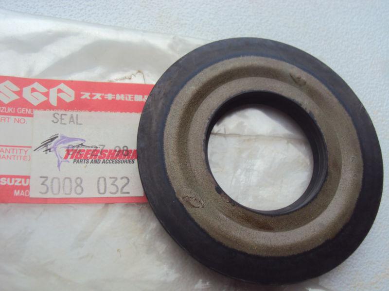 Arctic cat tigershark oem engine crankshaft seal. 3008-032