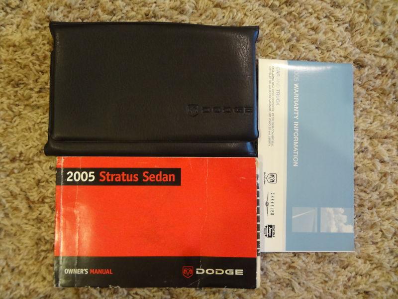 2005 05 dodge stratus sedan owners manual set & case