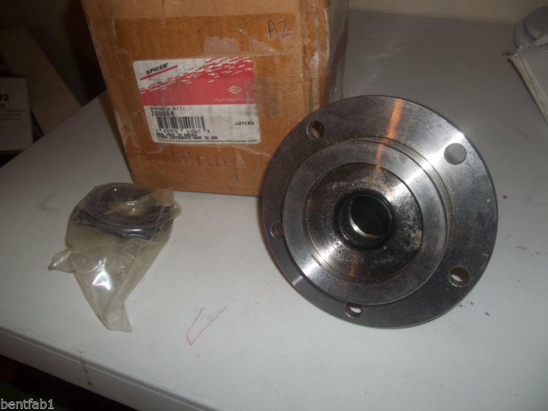 Spicer 700004 front spindle ford f150 dana 44 