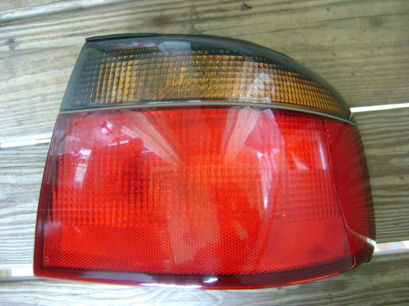 1998-1999-2000-2001-2002-2003-2004 cadillac seville sts sls rh tail light oem