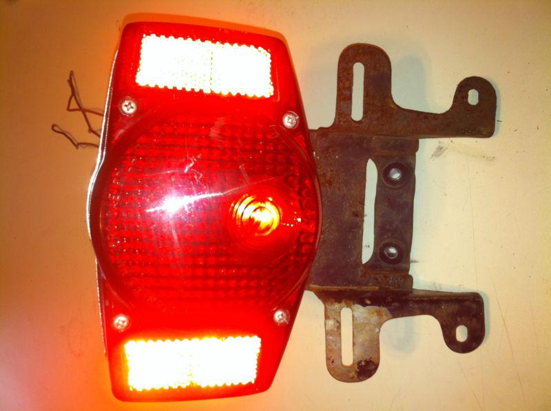 1975 honda cb cb200 cb200t 200t twin 200 rear tail light & license plate bracket