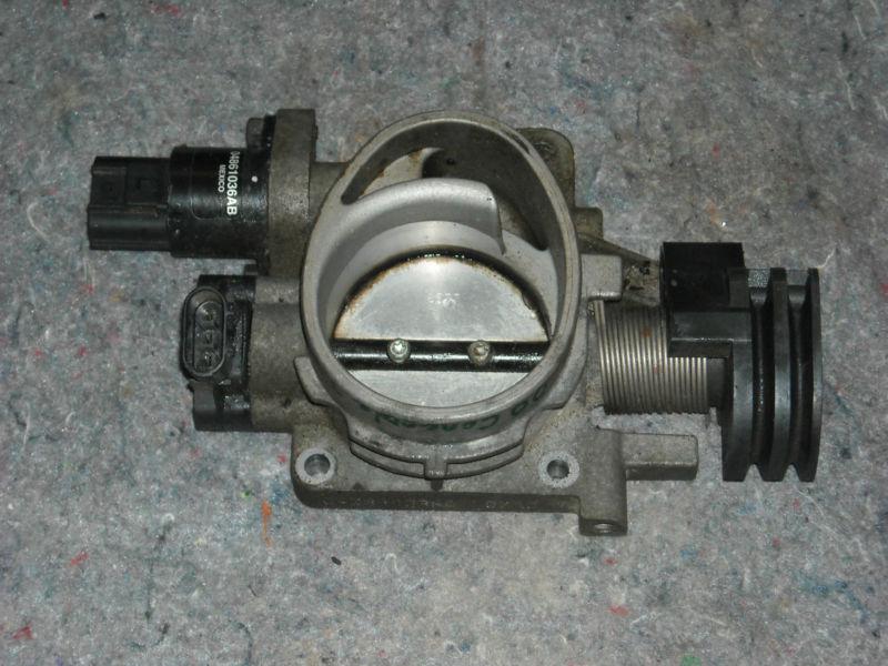 98 99 00 01 chrysler concorde throttle body 2.7l