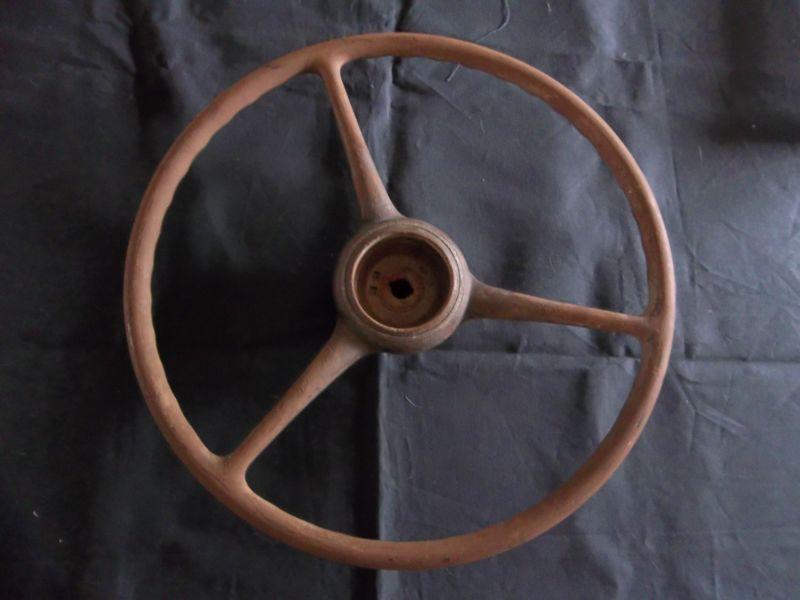 Vintage steering wheel - ratrod