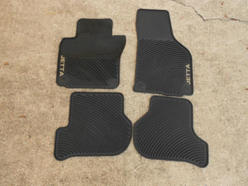 2006-2010 volkswagen jetta floor mats set of 4 