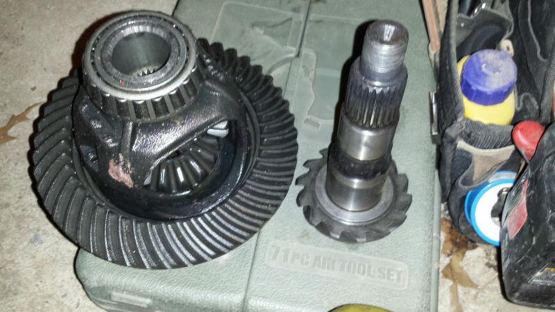 Dana 30 front differential ring and pinion 3.21 ratio w/ carrier jeep wrangler