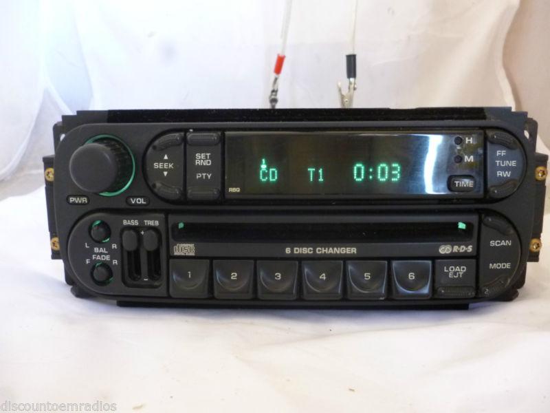 02-07 dodge chrysler jeep radio 6 disc cd player p05091507ae rbq oem *