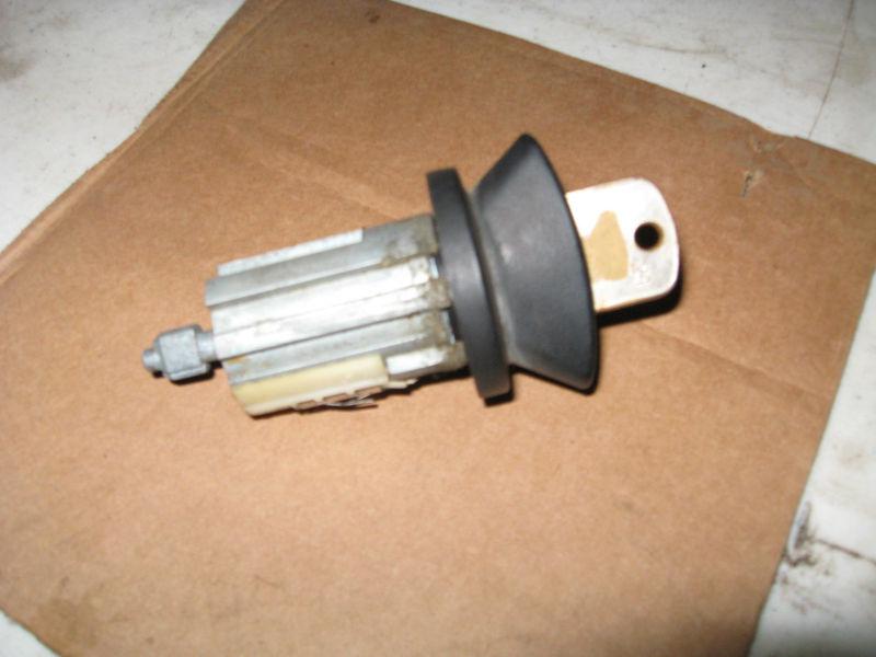 99  ford windstar van ignition starter switch lock cylinder tumbler w/ key oem 