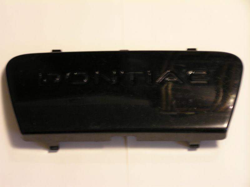 Black 99 00 01 02 03 04 05 pontiac grand am oem front bumper licence plate