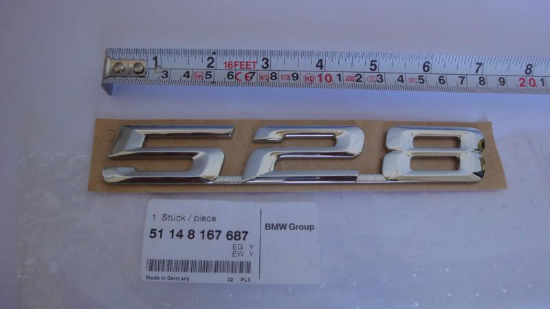 Bmw 5 series 528 rear trunk boot badge emblem genuine new 51148167687