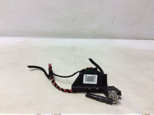 08-15  audi a5 battery terminal m