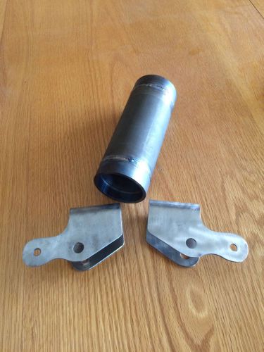 Xr 750 steering head and shock mounts