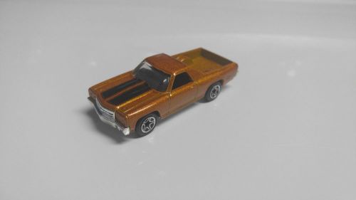 1970 chevy el camino brand new    gold tan with black stripes keychain keyring