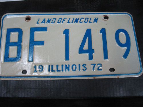 1972 illinois license plate car tag or man cave sign p-551