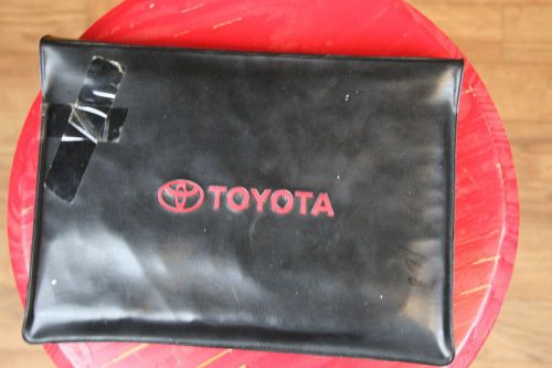 2009 toyota camry owners manual with pouch/warranty info/maintenance guide used