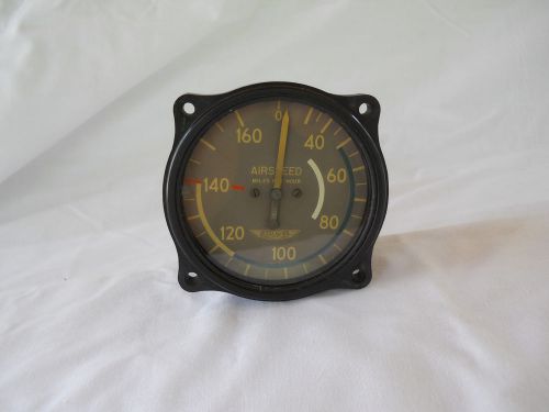 U.s. gauge airpeed indicator