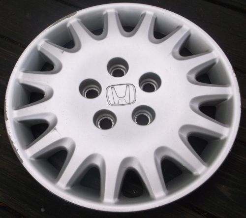 Honda civic hubcap 2003-2007  fits 15&#034; wheels 55059 03