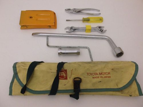 Original 9 piece toyota car care kit (never used)