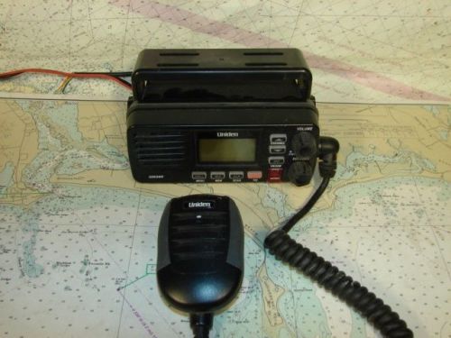 Uniden um380bk vhf marine radio