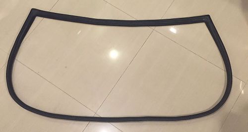 Toyota corolla te27 ke25 levin trueno rear windscreen seal rubber w/o chrome