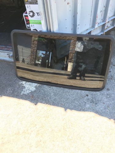 2001-2007 toyota tundra/sequoia sunroof glass