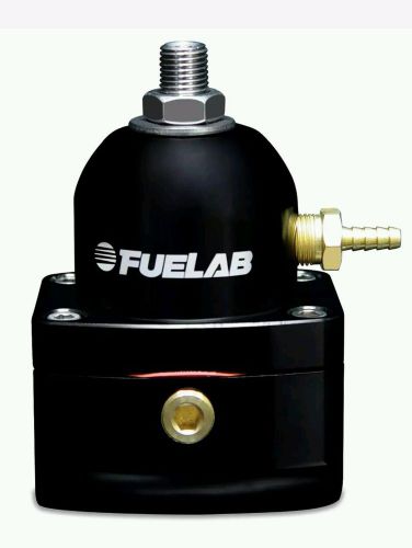 Fuelab 525 series fuel pressure regulator 52503-1-l-e