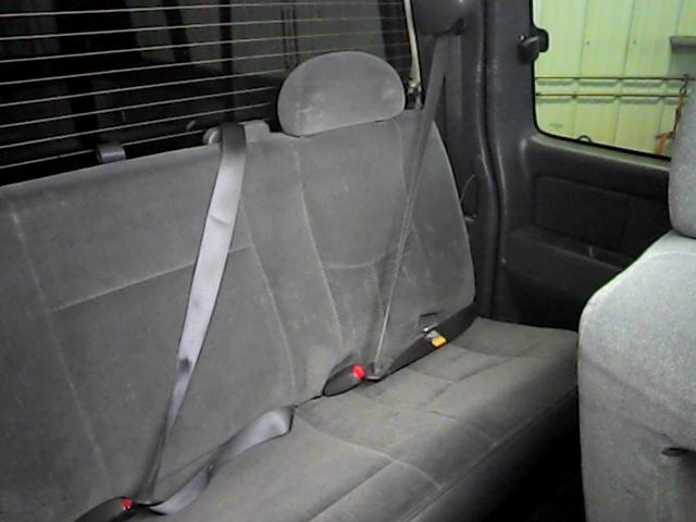 2006 chevy silverado 1500 pickup rear seat belt & retractor only lh driver gray