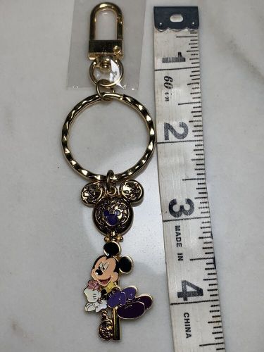 Vtg walt disney world mickey mouse souvenir gold tone enamel keychain